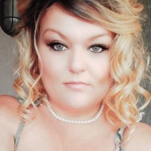 Meet your Posher, Fallon